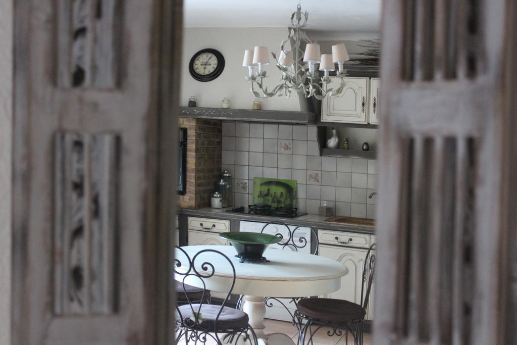 Gites Maisons De Vacances Domaine La Chamade Карпентра Стая снимка