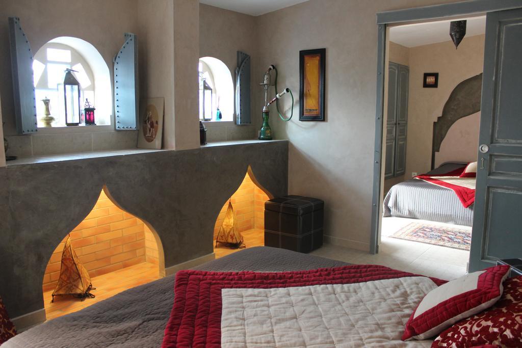 Gites Maisons De Vacances Domaine La Chamade Карпентра Екстериор снимка